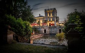 Hotel Chateau Du Clos De La Ribaudiere - Teritoria  4*